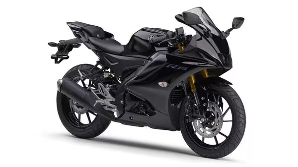 2024 yamaha r15 v4 price in india