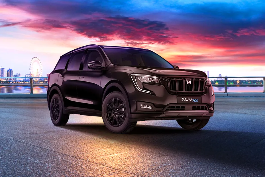 2024 Mahindra XUV 700 Dark Edition Price