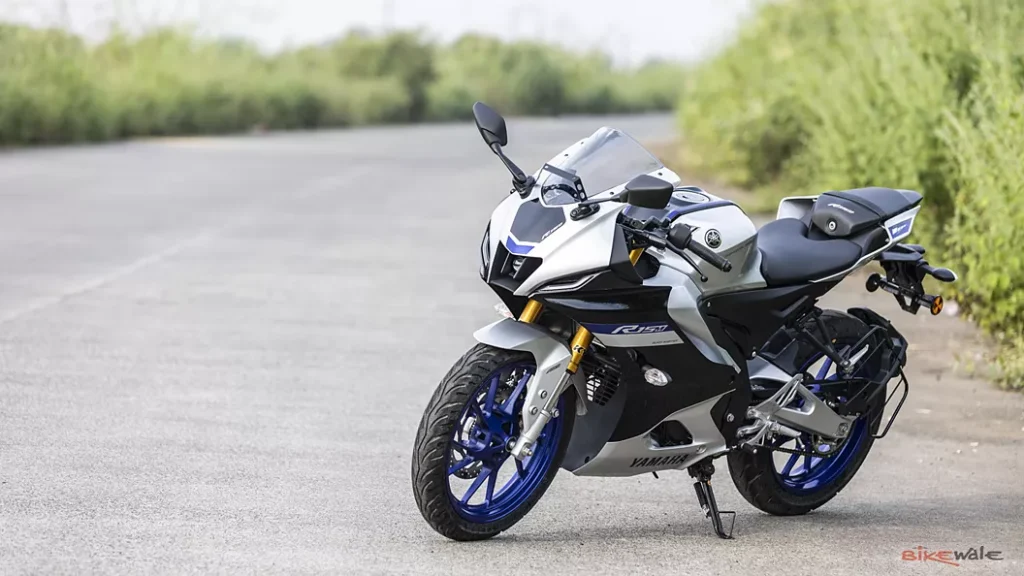 Yamaha R15 V4 Down Payment and Emi